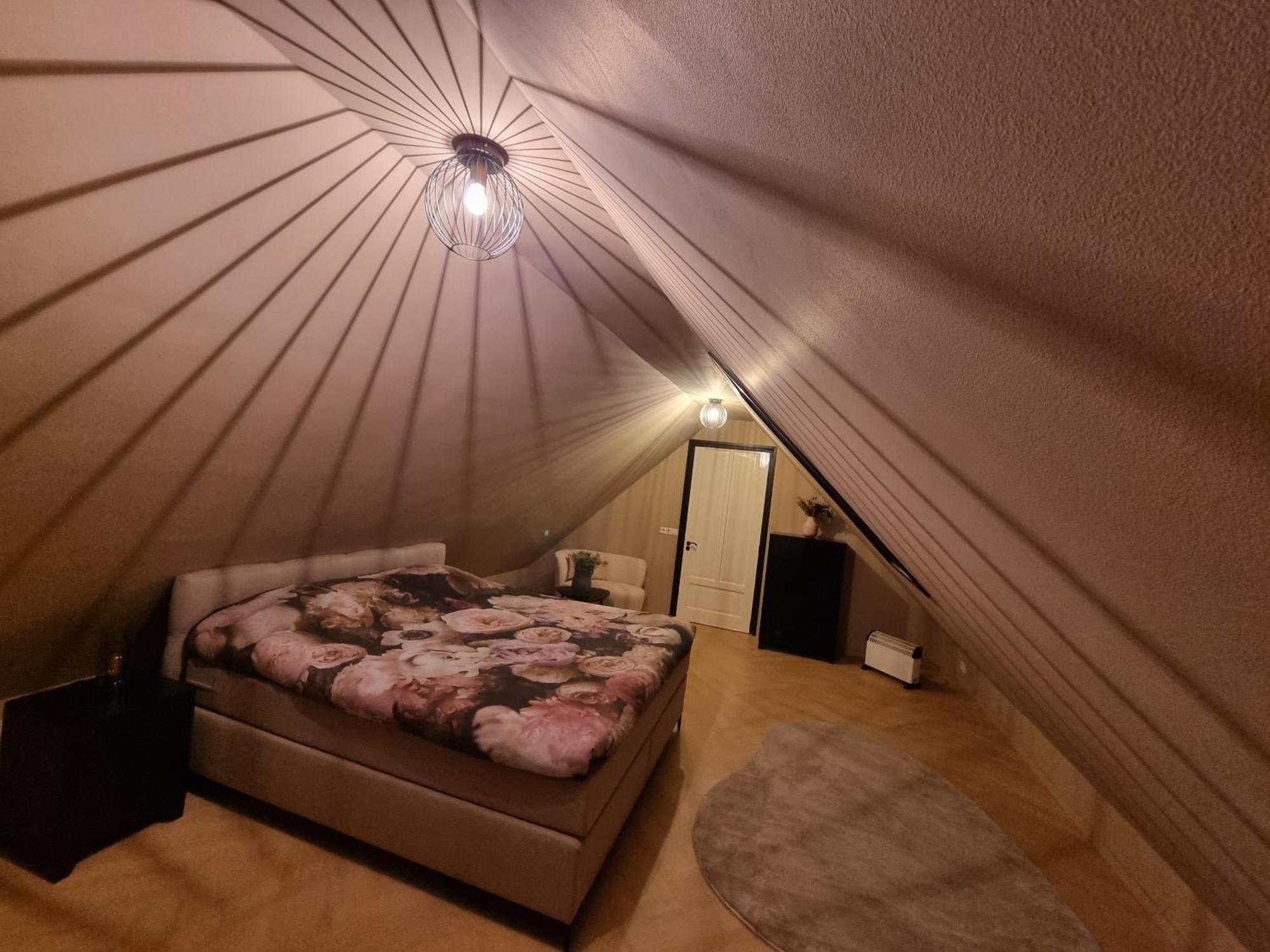B&B In De Roos Noordbergum Ruang foto