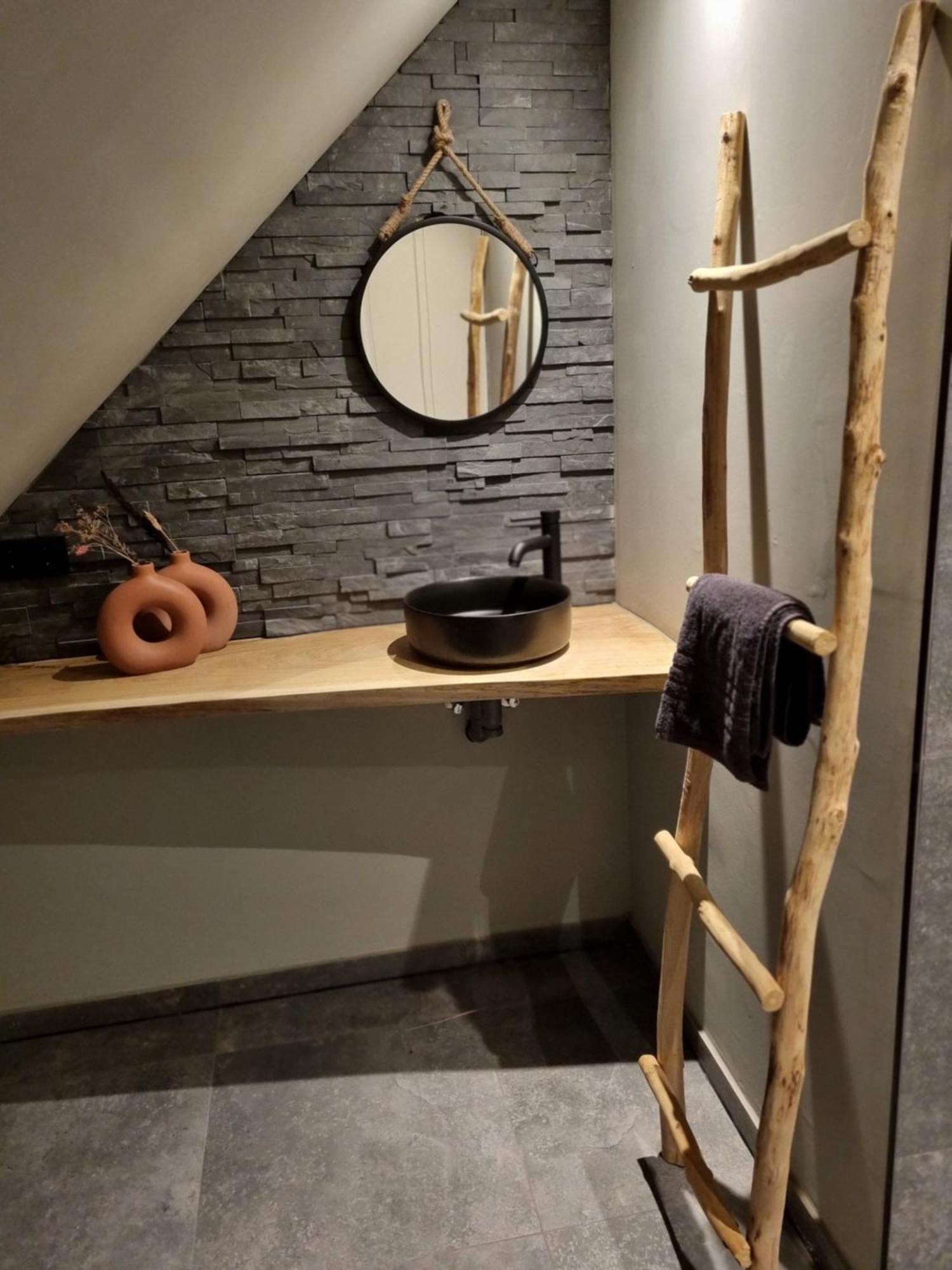 B&B In De Roos Noordbergum Bagian luar foto