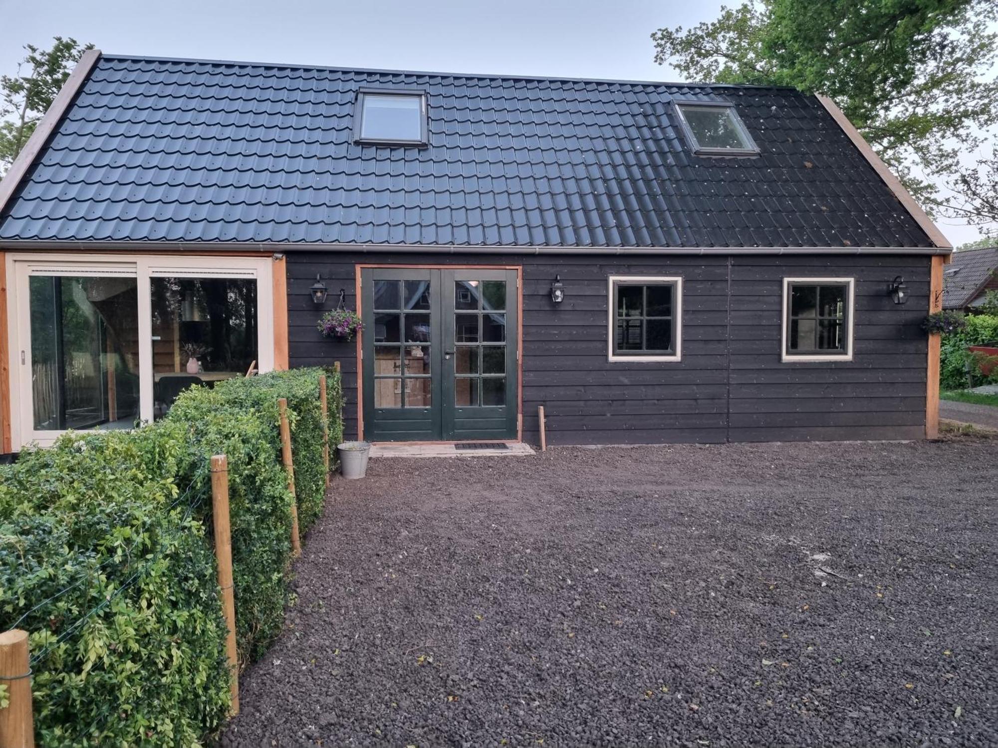 B&B In De Roos Noordbergum Bagian luar foto